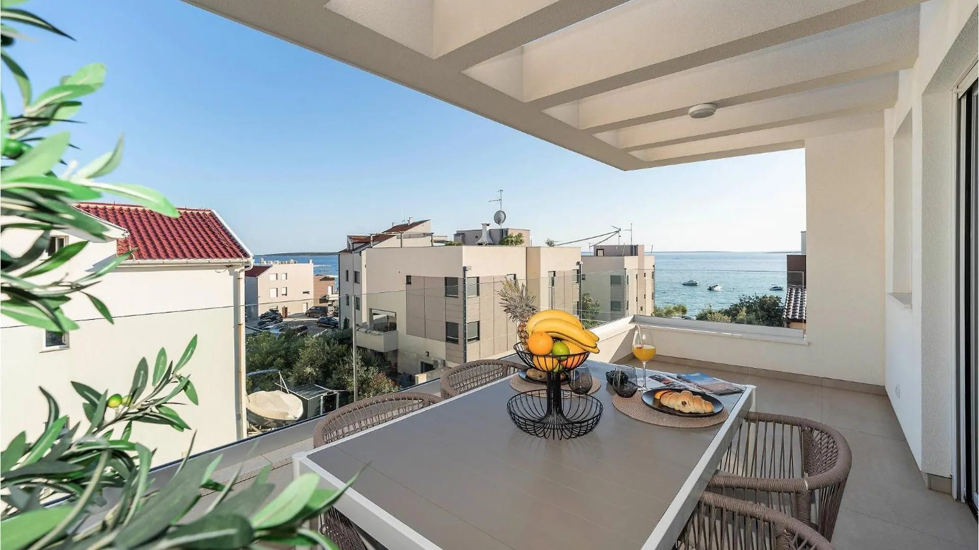 Cozy Apartment In Mandre With Wifi
